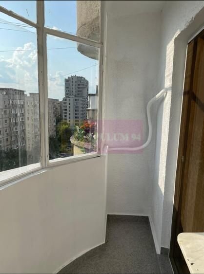 Garsoniera in 13 Septembrie, zona Prosper,  EXECPTIONAL